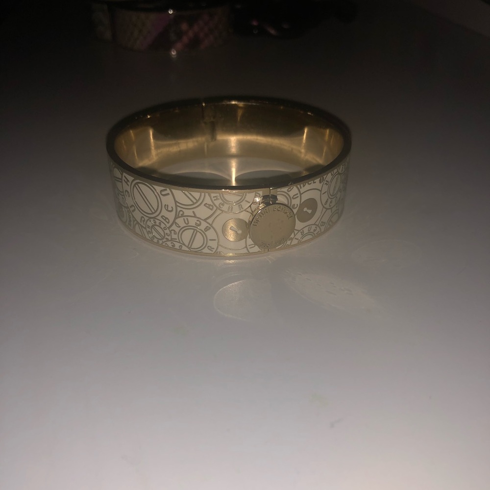 Henri Bendel white and gold Bangle Bracelet